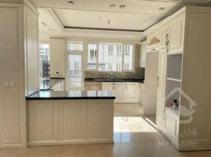 فروش آپارتمان سه خوابه اباذر