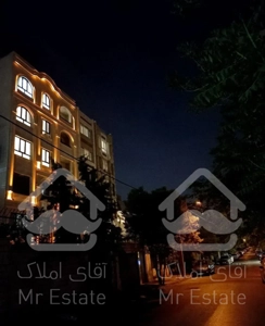 ۸۲ متر فول امکانات