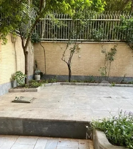 آپارتمان/ویلایی۳طبقه/۲۵۵مترزمین/مشتاق/خیابان مهران