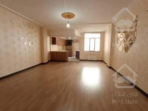 ۶۱متر/پونک/نورگیرعالی