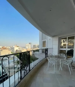 آپارتمان غربی ها