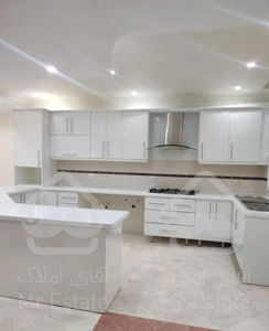 فروش آپارتمان ۲۲۰متری سه خواب شمال کاخ نیاوران