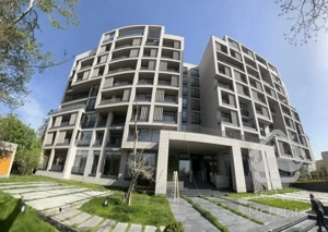 شیخ بهایی شمالی ۲۳۰ متر ۳خواب