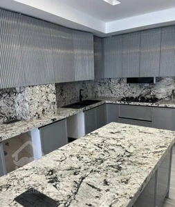 بر باغ دریاچه برندساز ۱۶۵