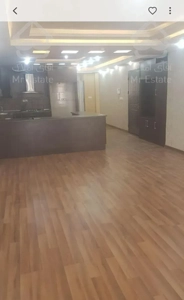 ۱۱۵ متری / خوش نقشه / لوکیشن