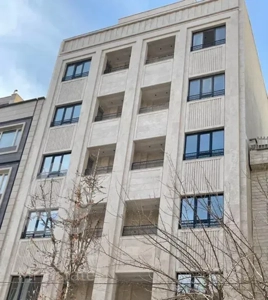 ۸۲متر ۲خواب فول امکانات