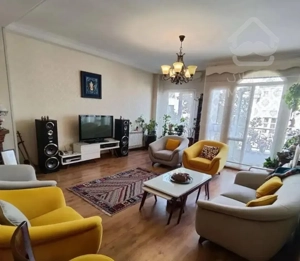 ۱۲۴متر دو خواب/سالن پرده خور /تاپ لوکیشن