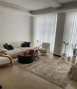 ملک واقع در تاپ لوکیشن ازگل