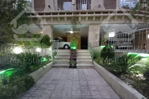 ۱۱۰‌متر نزدیک مترو تهرانپارس