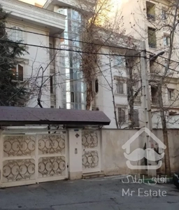 آپارتمان قدرالسهم دار در جمال آباد