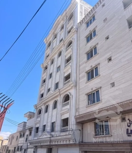 ۵راه ۲۴اذر/آپارتمان/۱۳۳ متری/۳ خوابه/تک واحدی