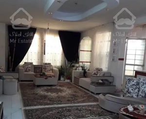 اپارتمان سه خوابه