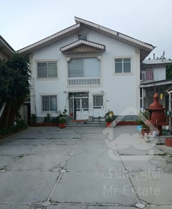 فروش ویلا باغی 680 متر مربع و فضایی آرامش بخش