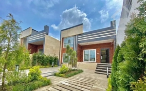 فروش ویلا نیم پیلوت ۲۴۰ متر شهرکی سندتکبرگ