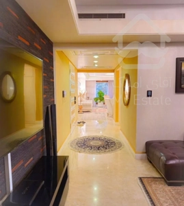 کیانپارس غربی ۴خوابه /۲۲۱متر کلاسیک/۲پارکینگ سندی