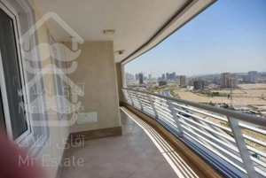 آپارتمان 150متری 3خوابه طبقه 13 مروارید شهر