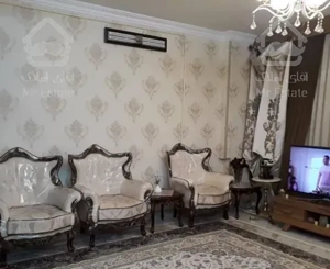 ۸۰متر،بازسازی،طبقه اول،تقاطع شریعتی و حسابی