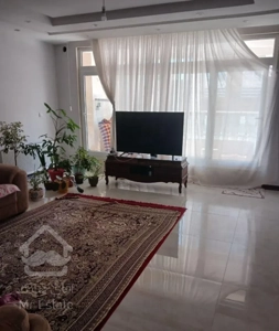 واحد ۲۰۰ متری شریعتی جنوبی