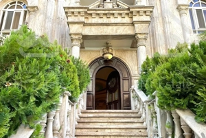 محمودیه۲۷۰ متر درگذر اصیل و مشجر