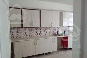 ۱۸۵متر ۴خواب طبقه سوم سندی با پارکینگ