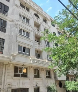 ۲۲۵متر چهار خواب کاشانی مهران