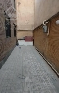 70متر/تکواحد/خیابان کارگر/همکف/سالن پرده خور