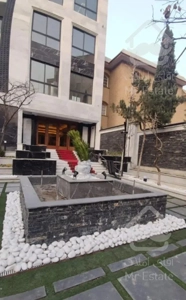 ۱۲۰متر/آجودانیه/کلیدنخورده+۲پارکینگ سندی