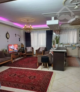 فروش آپارتمان ۵۶ متری /  نصرت / جمالزاده شمالی