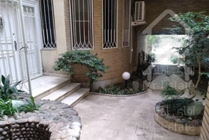 اجاره ۲۰۰متری + ۱۰۰متر بهار خواب در گاندی