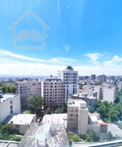 ۲۰۰ متری ۳ خواب مستر ۴طرف نور