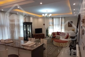 آپارتمان ۸۵ متر دو خوابه