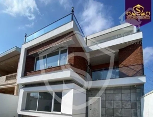 ویلایی مدرن استخردار ساحلی/ نوساز