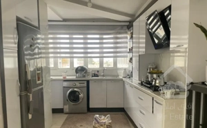 فروش آپارتمان ۹۳ متری ۲ خوابه طبقه ۳