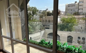 ۱۶۰ متر، اوایل خاقانی، تک واحدی، نوساز