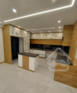 آپارتمان ۹۲متر خوش نقشه / متریال درجه یک وارداتی