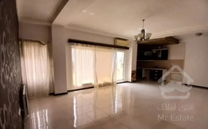 فروش واحد دو خواب/۹۷متر/طبقه ۳/بهترین لوکیشن رمک