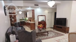 ۱۰۰ متر ۲ خواب /رو به آفتاب/سالن خوش چیدمان