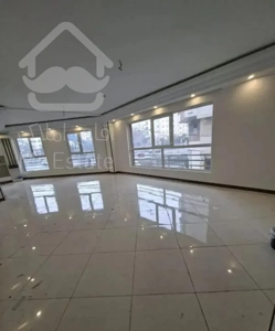 ۱۱۱ متر ۲ خواب مهندسی ساز ۴ ساله سالن پرده خور فول