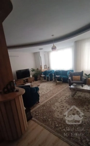 آپارتمان ۱۰۰ متری تمیز پشت حاشیه فکوری