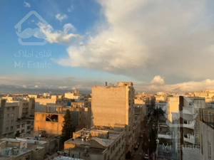 آپارتمان ۱۳۵ متر/۳خواب/سوپر لوکس واقعی