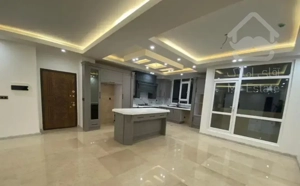 پاسداران ۱۲۲ متر ۲ خواب تاپ لوکیشن فول نوسازی شده