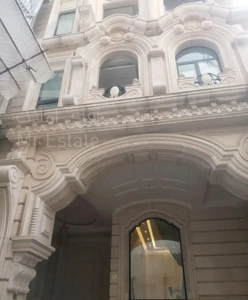 ۱۷۵متر نوساز ۴پارکینگ