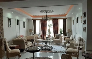 ۱۵۰ متر شریفی منش/لوکیشن دنج