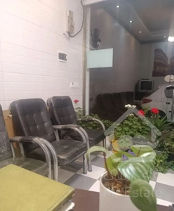 آپارتمان ۱۳۰ متری کلید نخورده فول