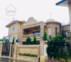 ویلا برای مشکل پسندان،خوش نقش