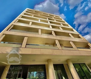 زعفرانیه تاپ لوکیشن ۳۳۰ متر + ۶۰ متر سویت