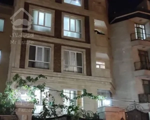 اپارتمان ١٠٨متر دو خوابه شقایق جنوبى سال٩٨