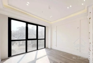 پاسداران/ ۱۳۵متر ۳خواب/ ۲پارکینگ بامشاعات آبی فعال