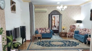 ۷۶ متر نور/مرکز شهر