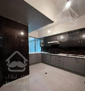 ۱۳۳ متر ۳ خوابه فول بازسازی انقلاب